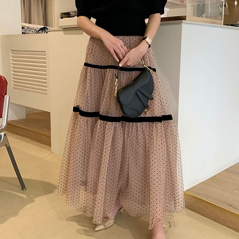 Coris - Maxi A-lijn rok met hoge taille en stippen van mesh