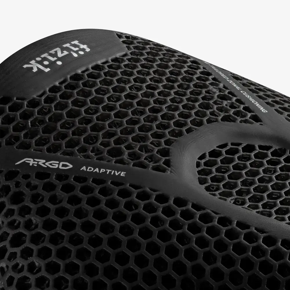 Fizik Vento Argo R3 Adaptive Zadel Zwart