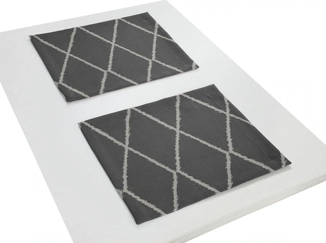Adam Platzset »Casket Valdelana«