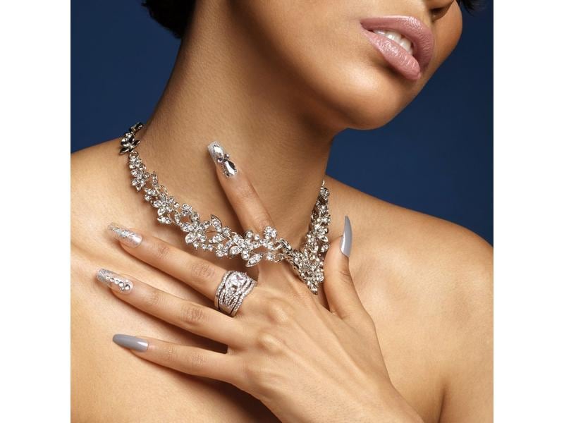 Kiss Kunstnägel-Set Majestic Sparkle 30 Stück Kunstnägel für eine High-End Maniküre für zu Hause