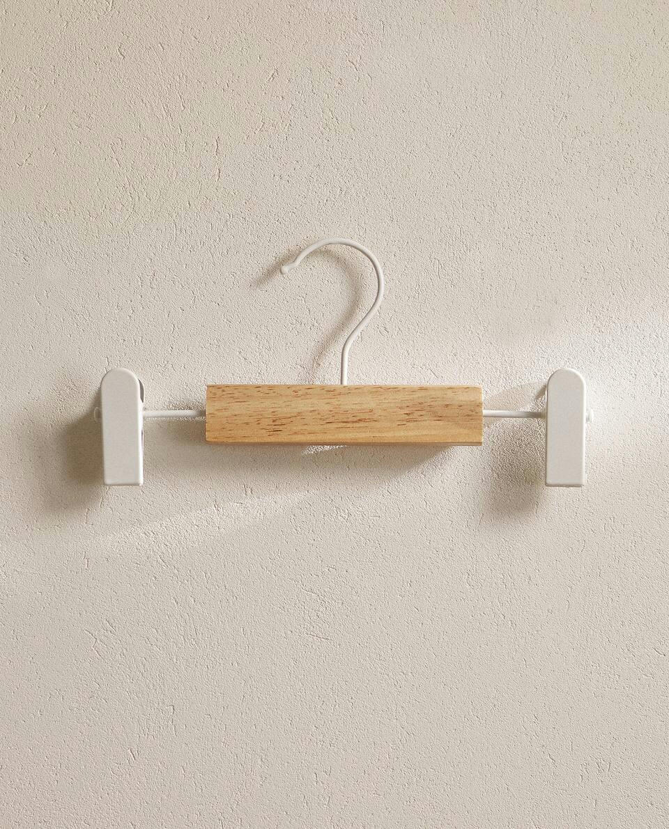 CABIDE DE MADEIRA COM CLIPS (CONJUNTO DE 3)