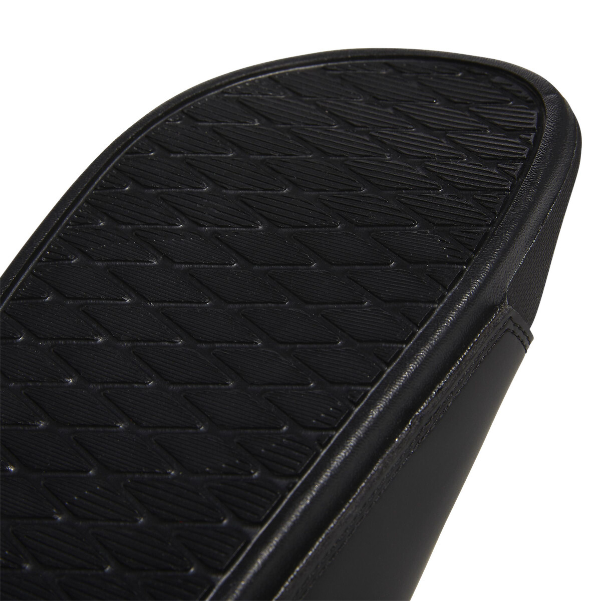 ADIDAS SPORTSWEAR<br>Chinelos Adilette Comfort