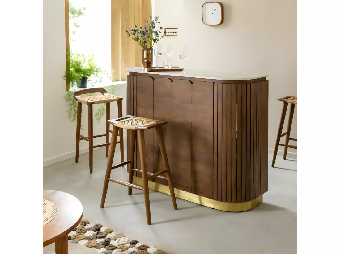 Bar en bois de manguier et marbre blanc Sienne