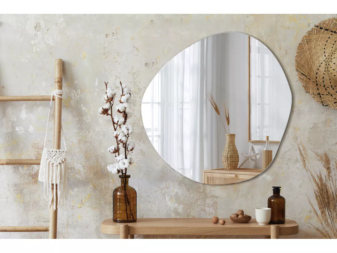 Miroir suspendu asymétrique pour la chambre Japandi 67 cm x 67,6 cm