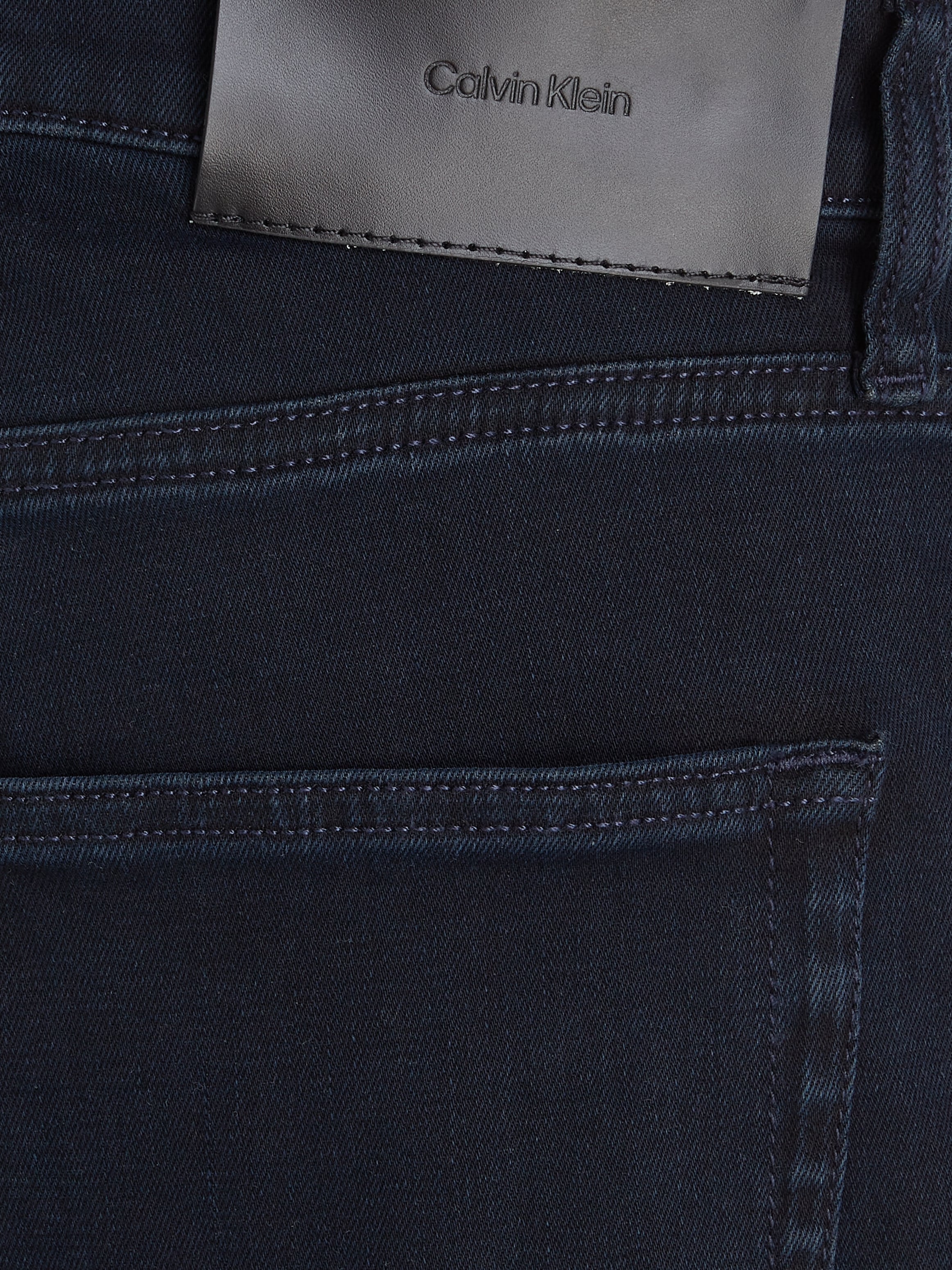 Calvin Klein Gerade Jeans »TAPERED BLUE BLACK«, mit Markenlabel