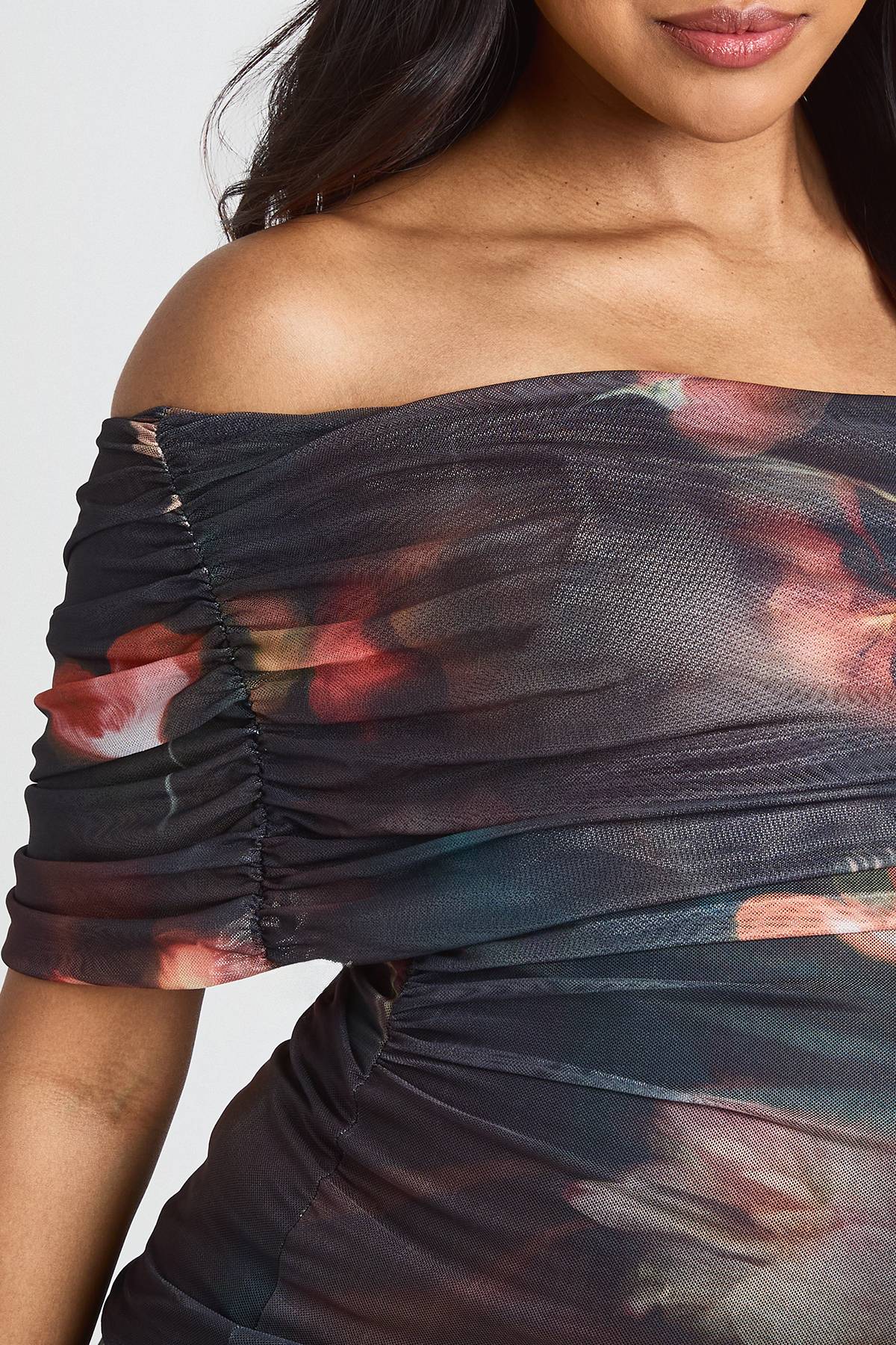boohoo Haut De Maternité Asymétrique Froncé À Imprimé