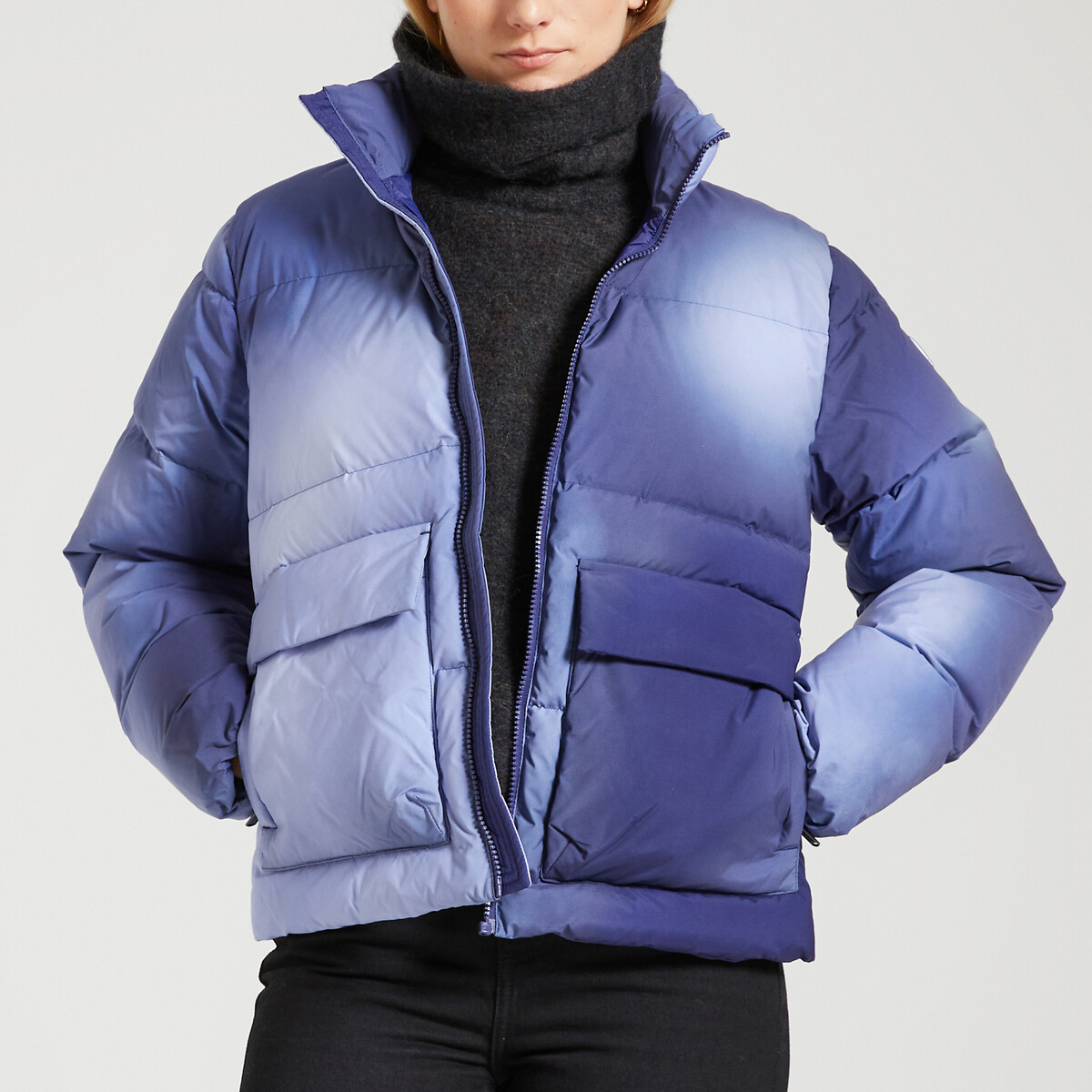 JOTT<br>Jaqueta reta de plumas com gola alta SHENZEN FROST
