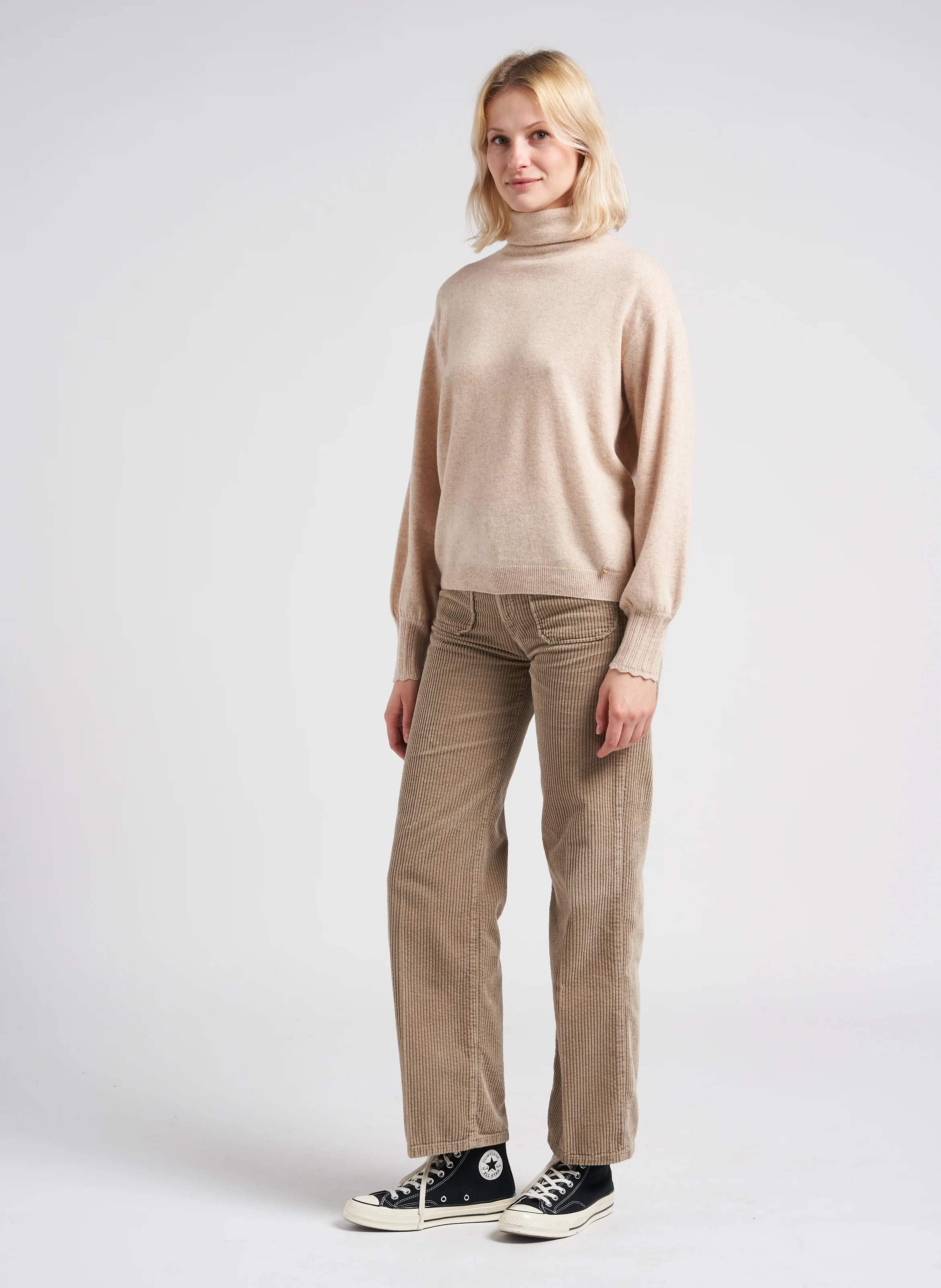 MELVIL - Pantalon flare en velours côtelé | Beige
