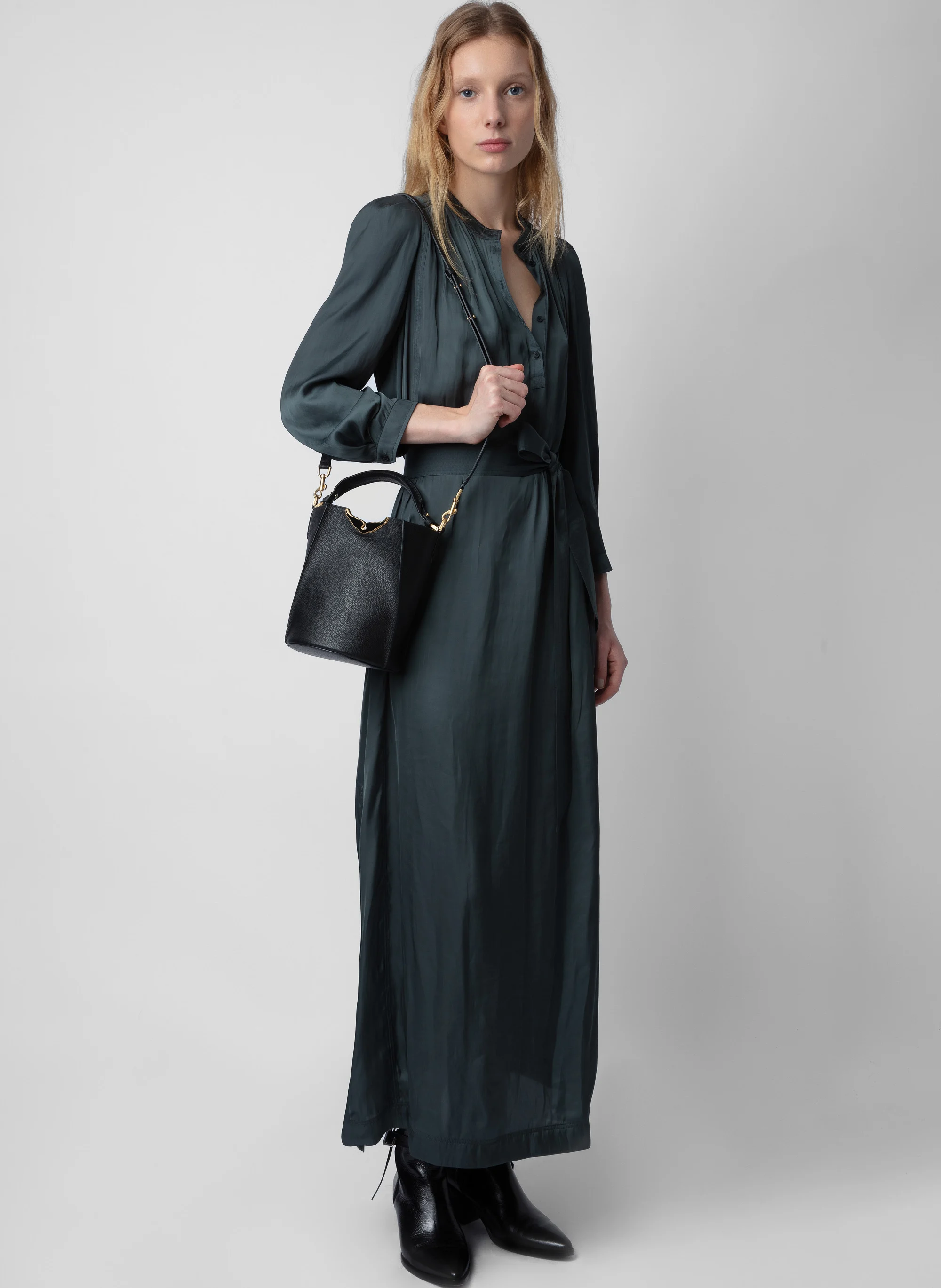 BORDERLINE - Sac seau en cuir grainé | Noir