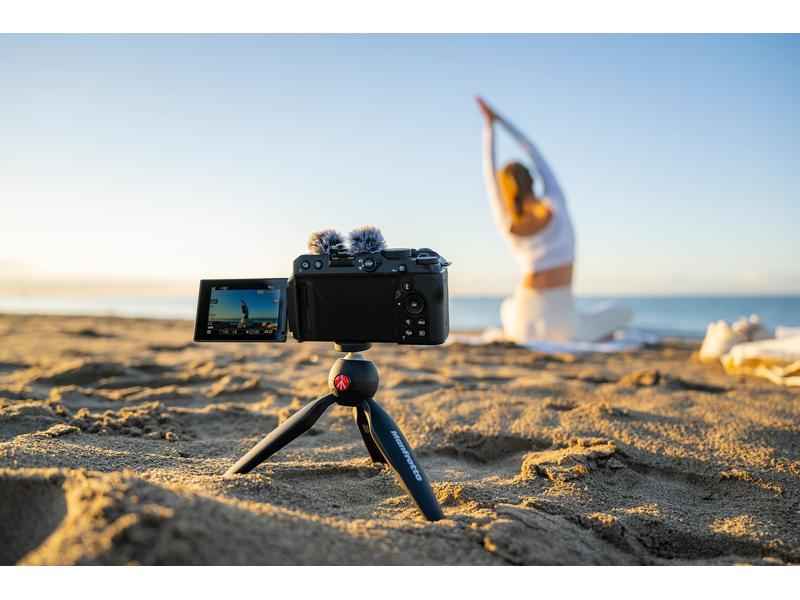 Nikon Fotokamera Z30 VLOGGING KIT Spiegelloser Fotoapparat mit erstklassiger Bildqualität – Die neue Welt des Vloggens