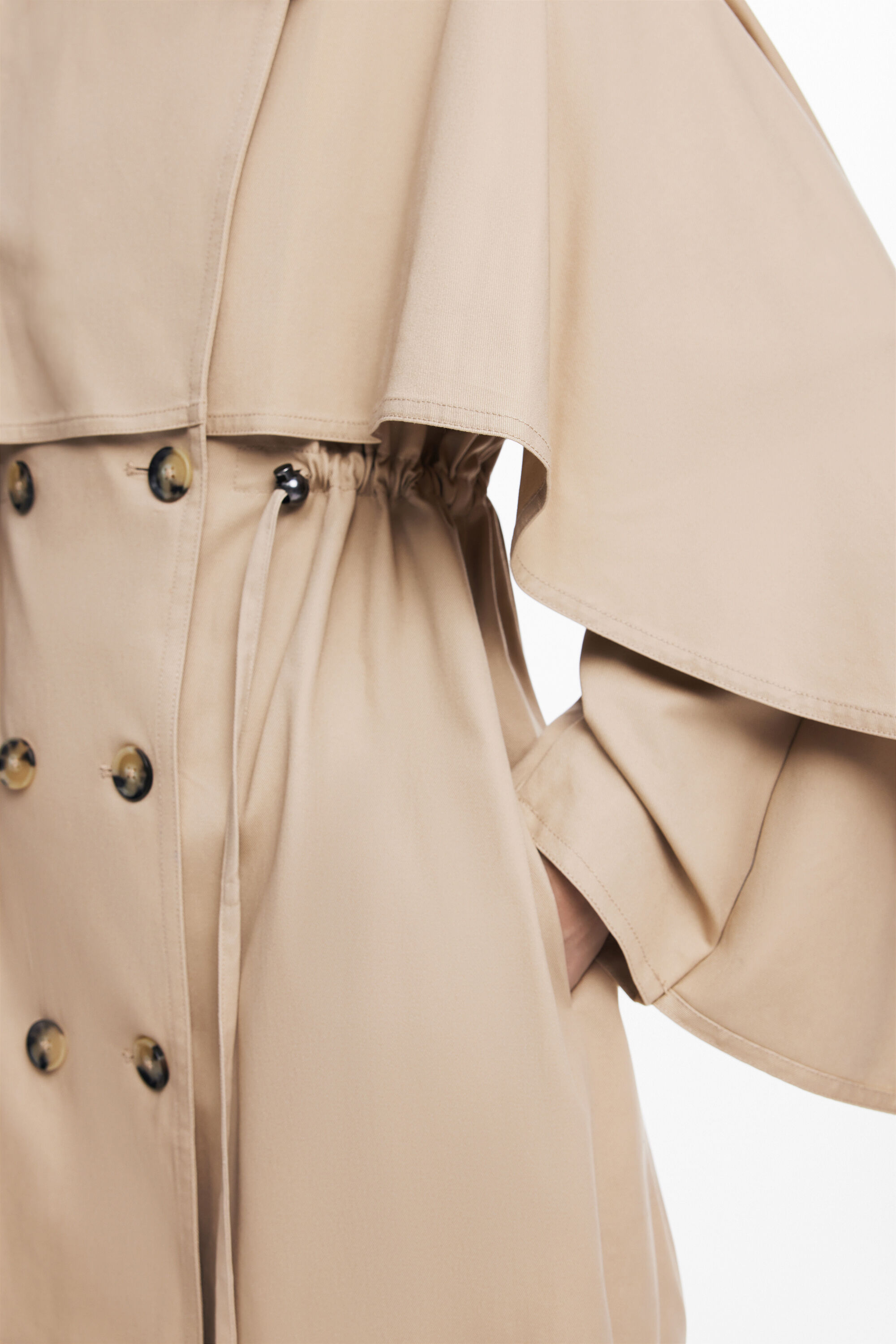 Trench coat Maitrepierre com mangas morcego