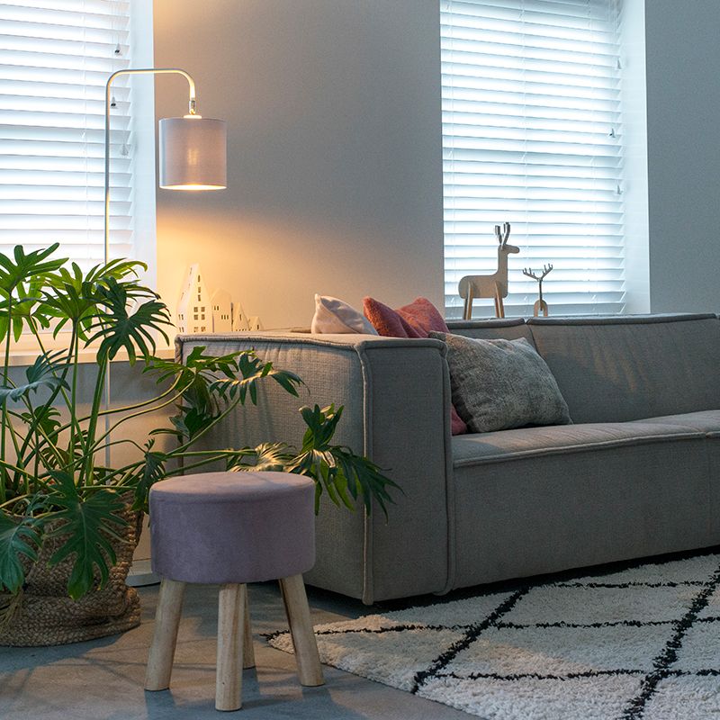 Moderne vloerlamp wit met goud - Lofty