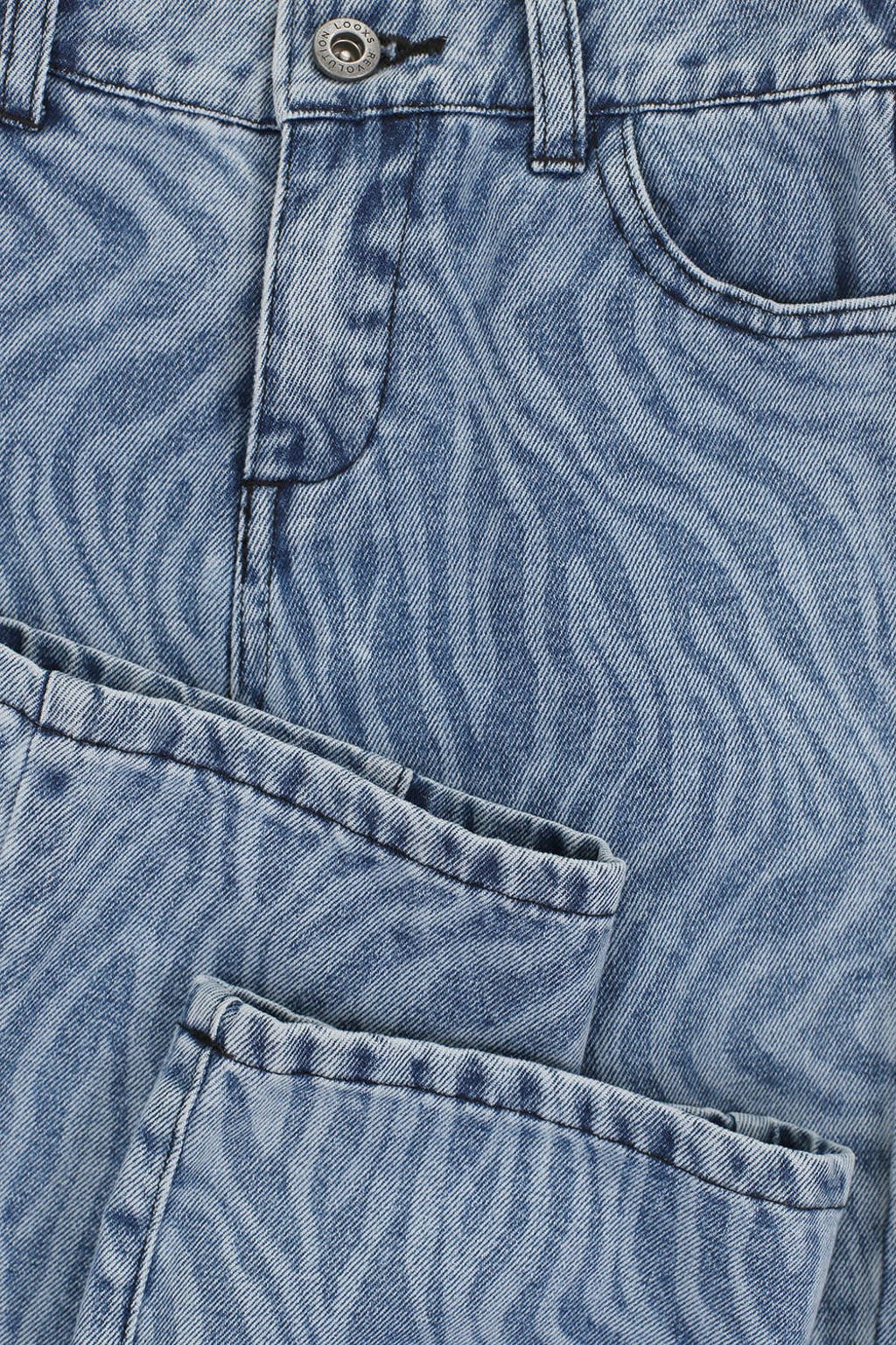 LOOXS loose fit jeans met all over print royal blue