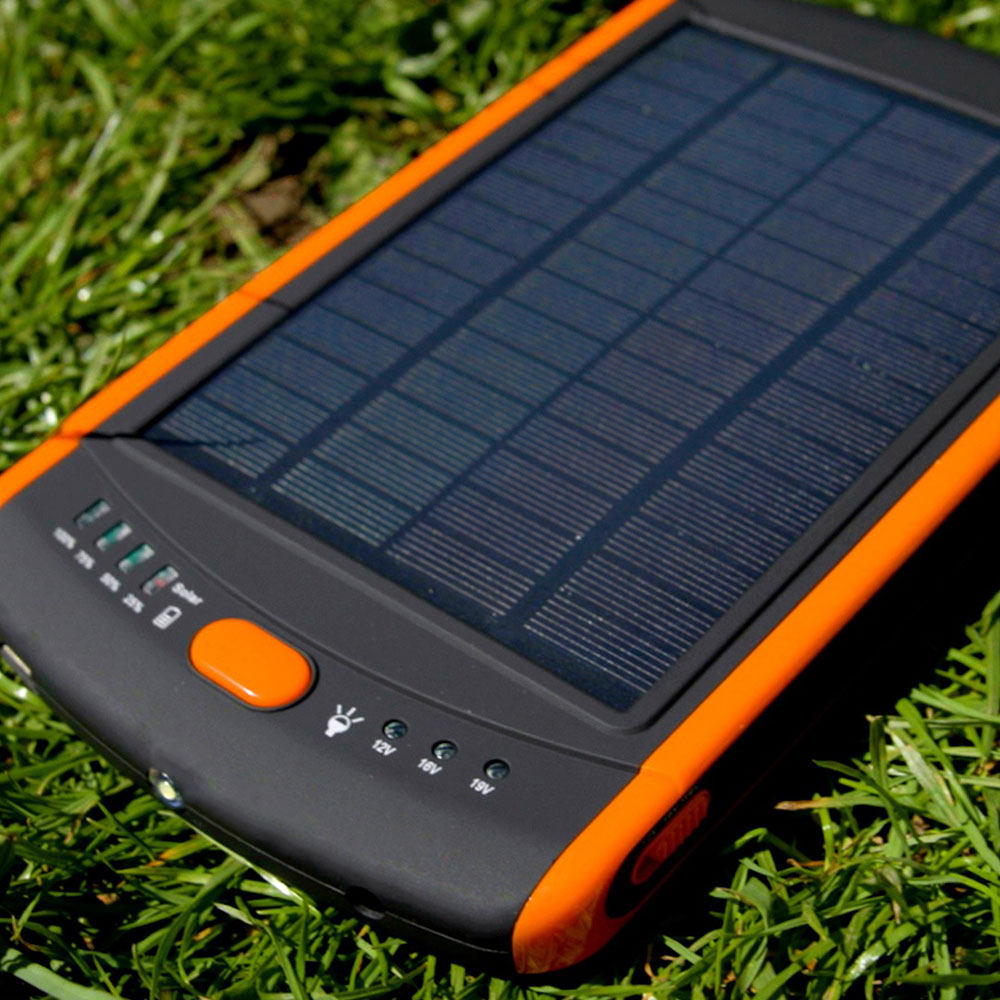 (23000mAh) USB A Mega Solar Powerbank Ladestation inkl. Ladeadapter 12V/16V/19V   Taschenlampe