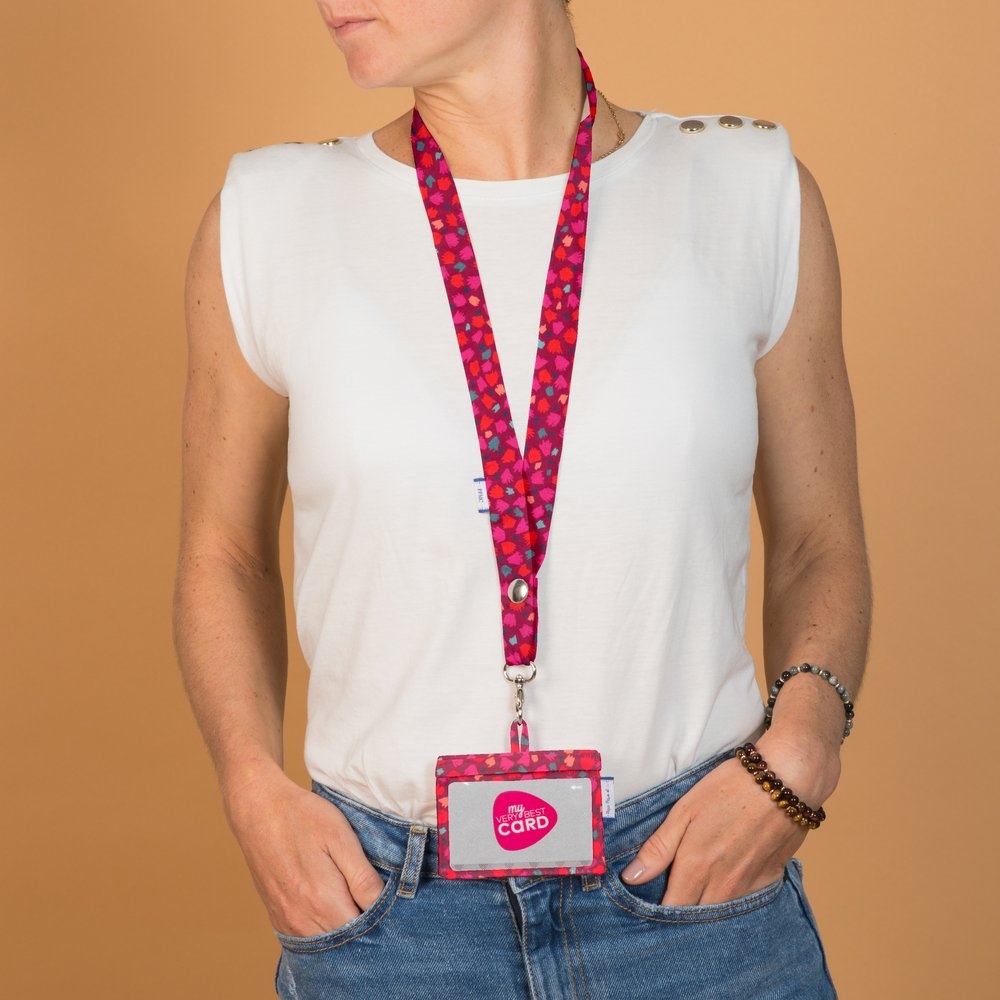 Porte Badge Pompons Cerise