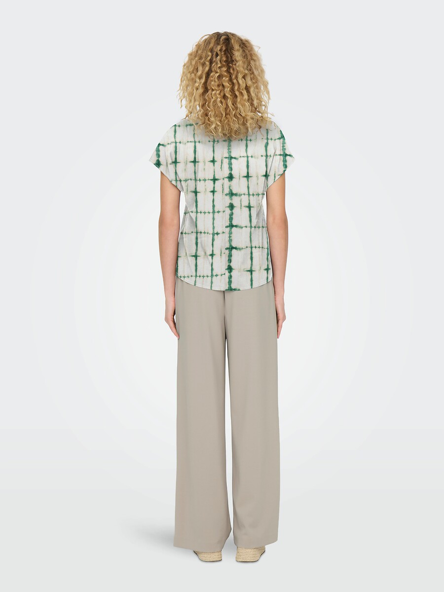 Blusa JDY com mangas curtas e decote em V