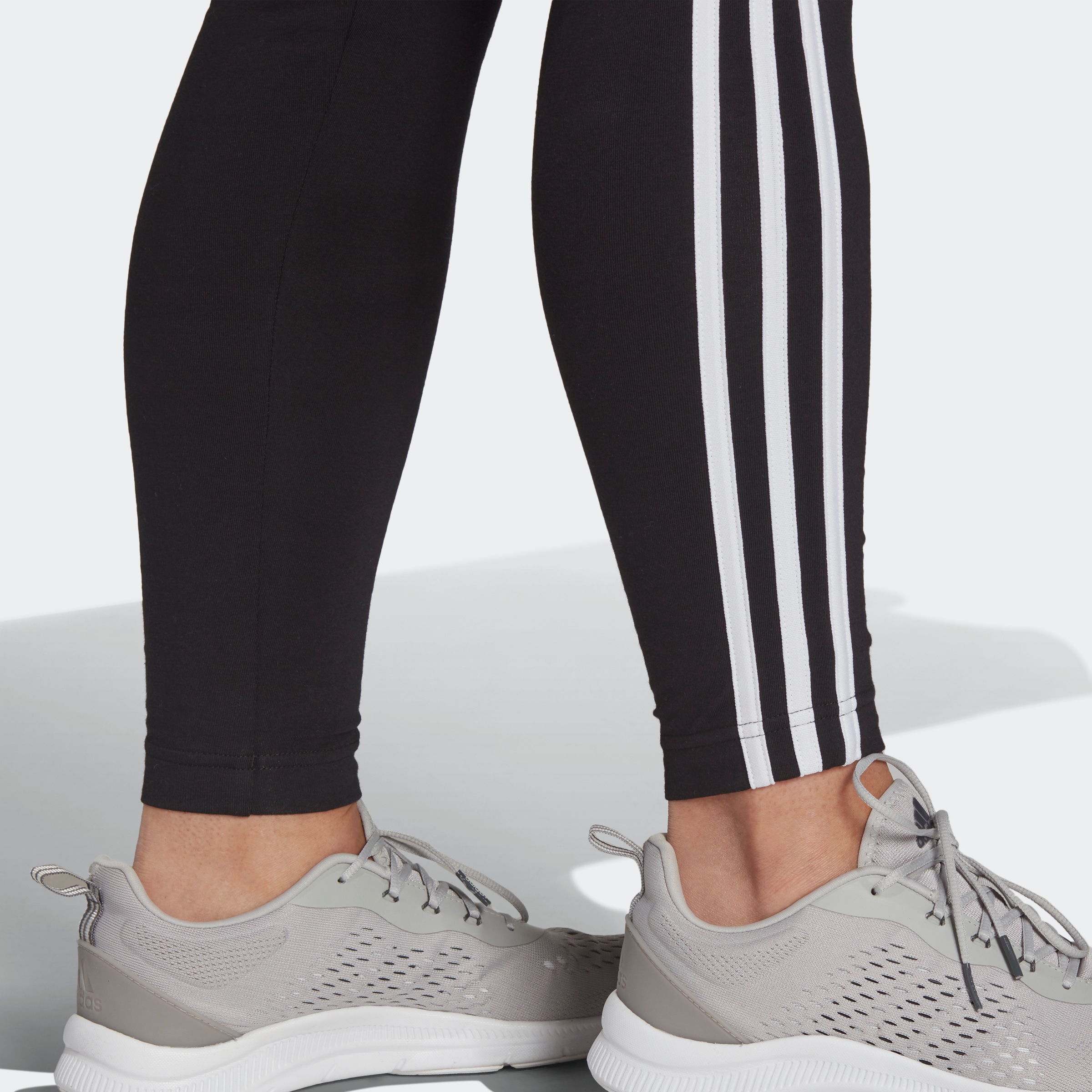 adidas Sportswear Leggings »ESSENTIALS 3STREIFEN TIGHT«