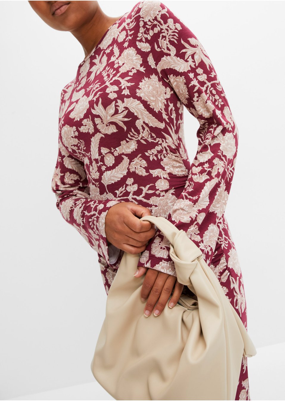 Robe avec fentes