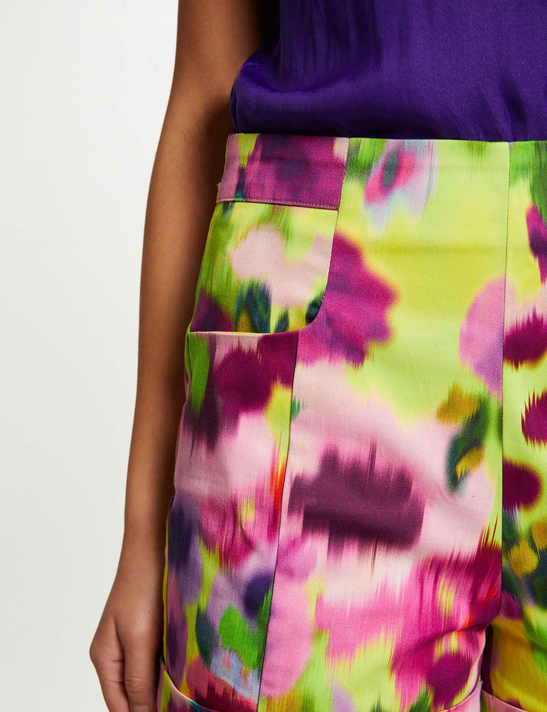 Short droit satin imprimé abstrait multico femme - multico