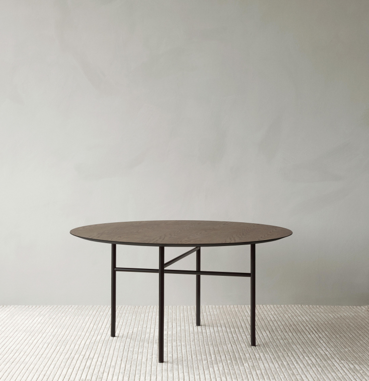 Audo Copenhagen Snaregade Round tafel Ø140 zwart eiken