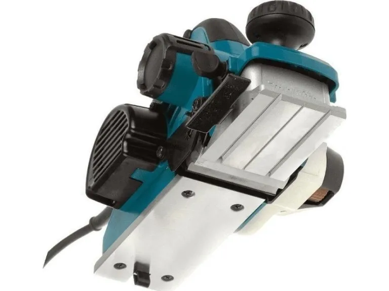 MAKITA høvl 1050W 82mm KP0810C