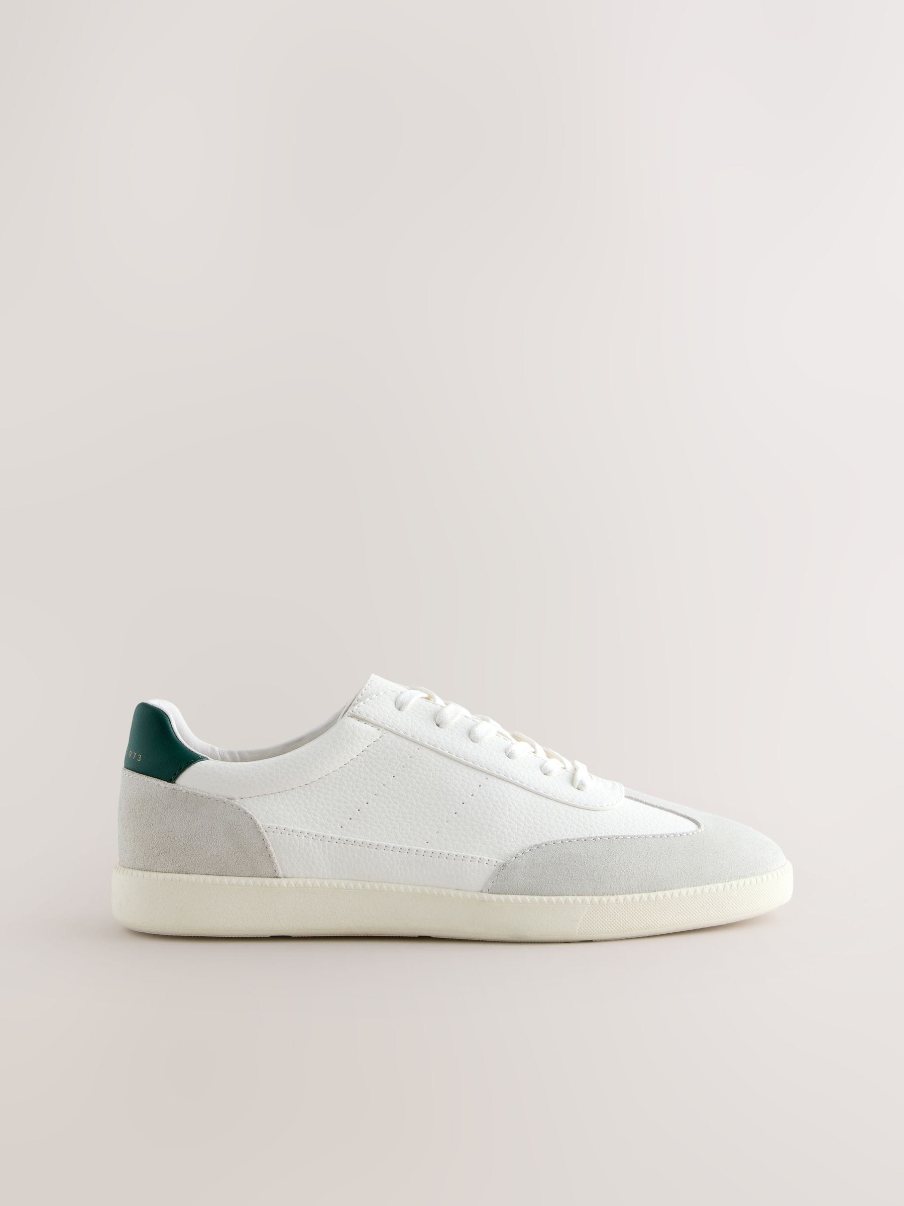 Wit - Chic-casual vetersneakers met suède afwerking