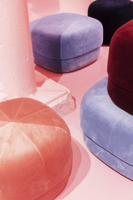 Normann Copenhagen Circus Velour poef small rust