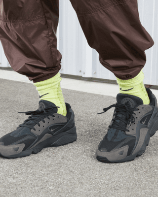 Nike Air Huarache Runner Men's Shoes