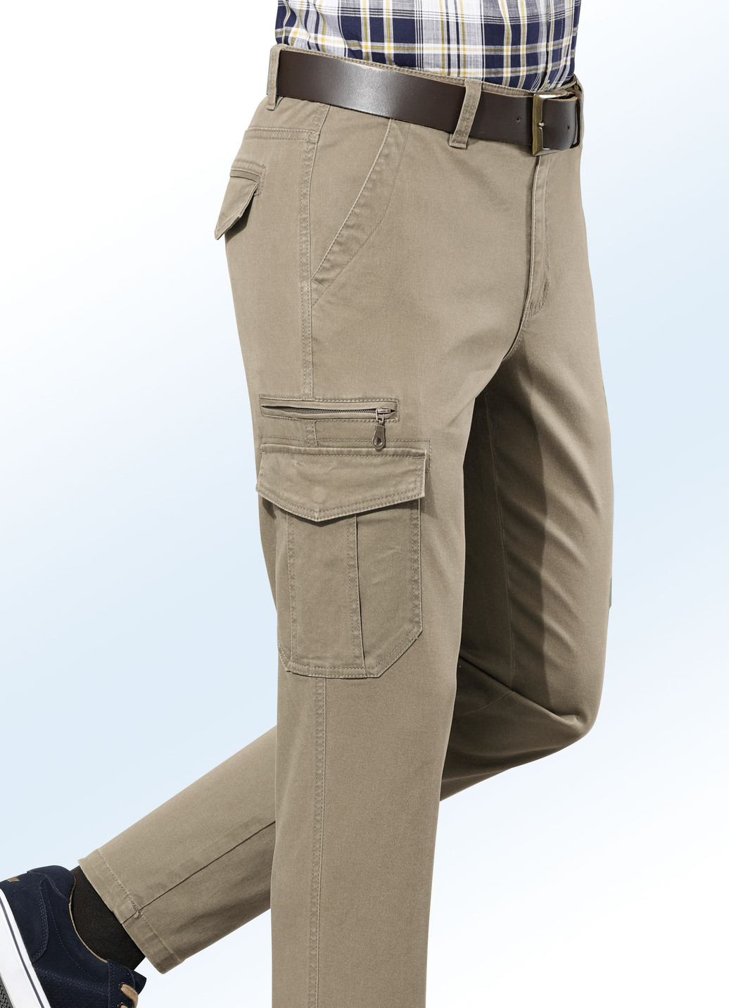 Hose mit Cargotaschen in 3 Farben
