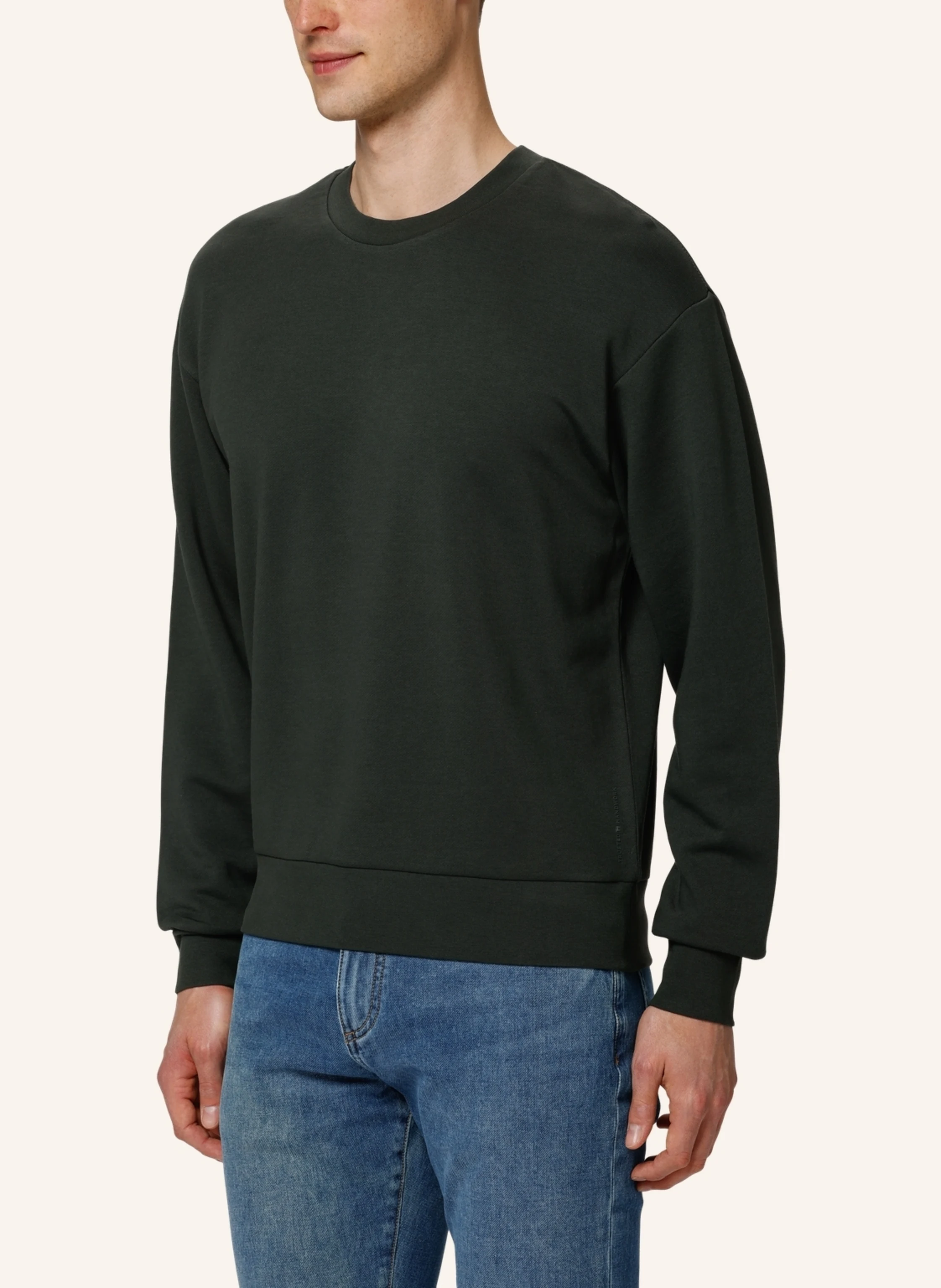 TRUSTED HANDWORK Oversized 1/1-Sleeve Sweatshirt w.Dropped Shoulder