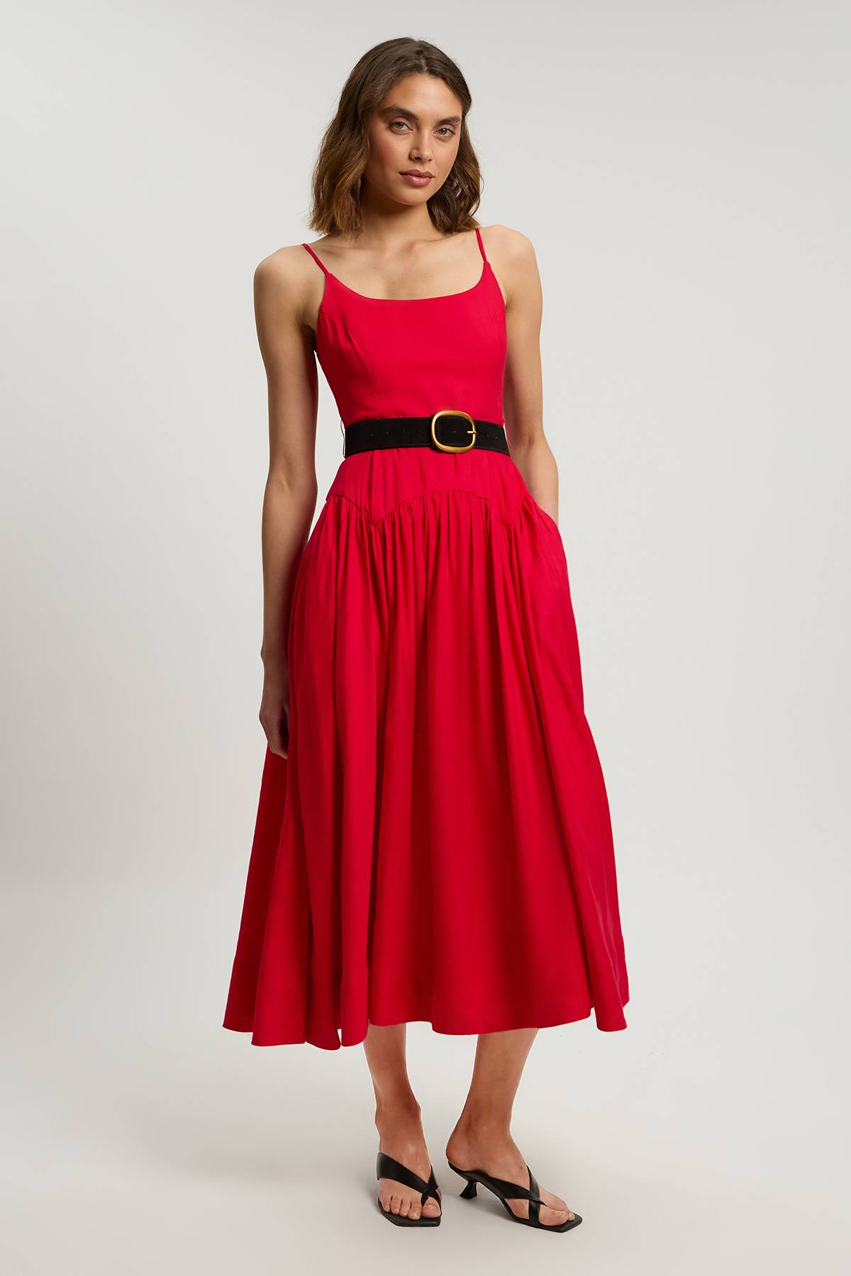 KarenMillen Robe Midi Tissée À Taille Basse Avec Ceinture En Lin Viscose Petite