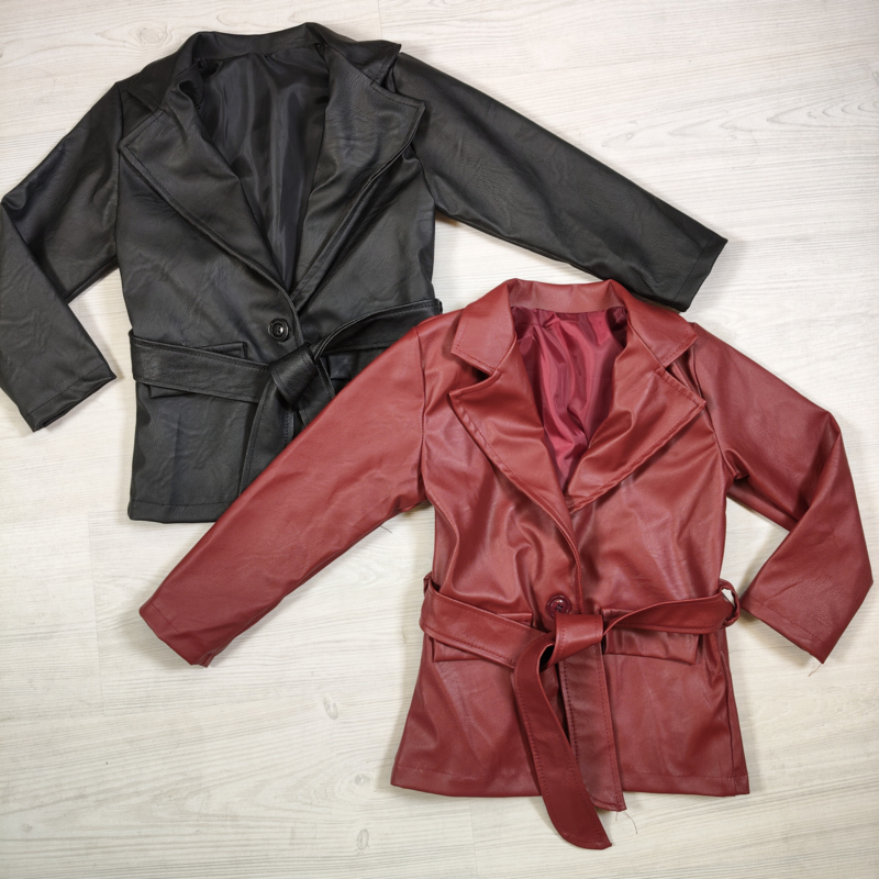 Long  leatherlook trenchy