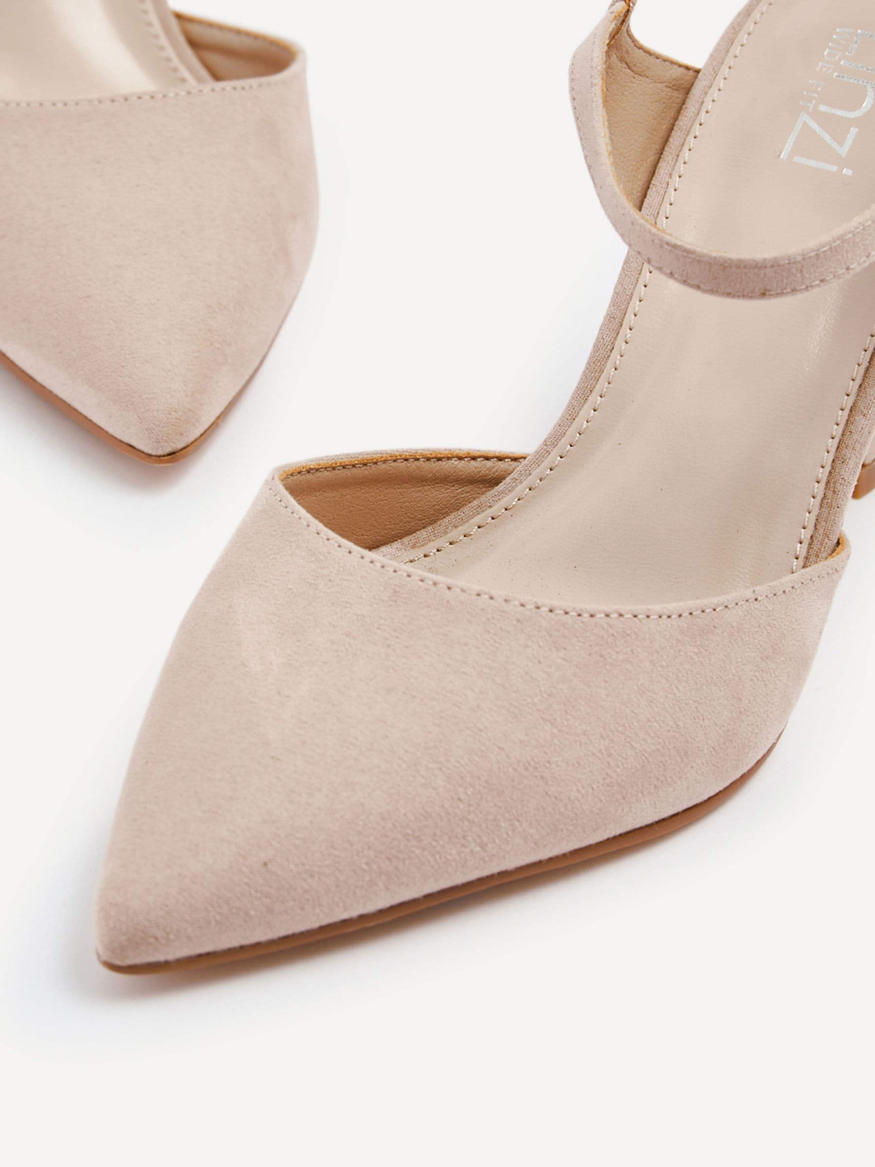 Licht beige - Linzi Duet pumps met enkelbandje, hak en wijde pasvorm