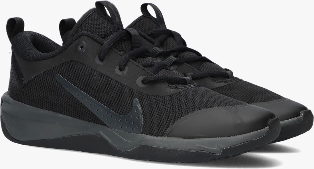 NIKE zwarte nike lage sneakers omni multi-court (gs)