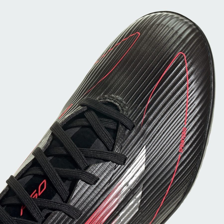 adidas F50 League TF Stealth Victory - Noir/Argenté/Lucid Red