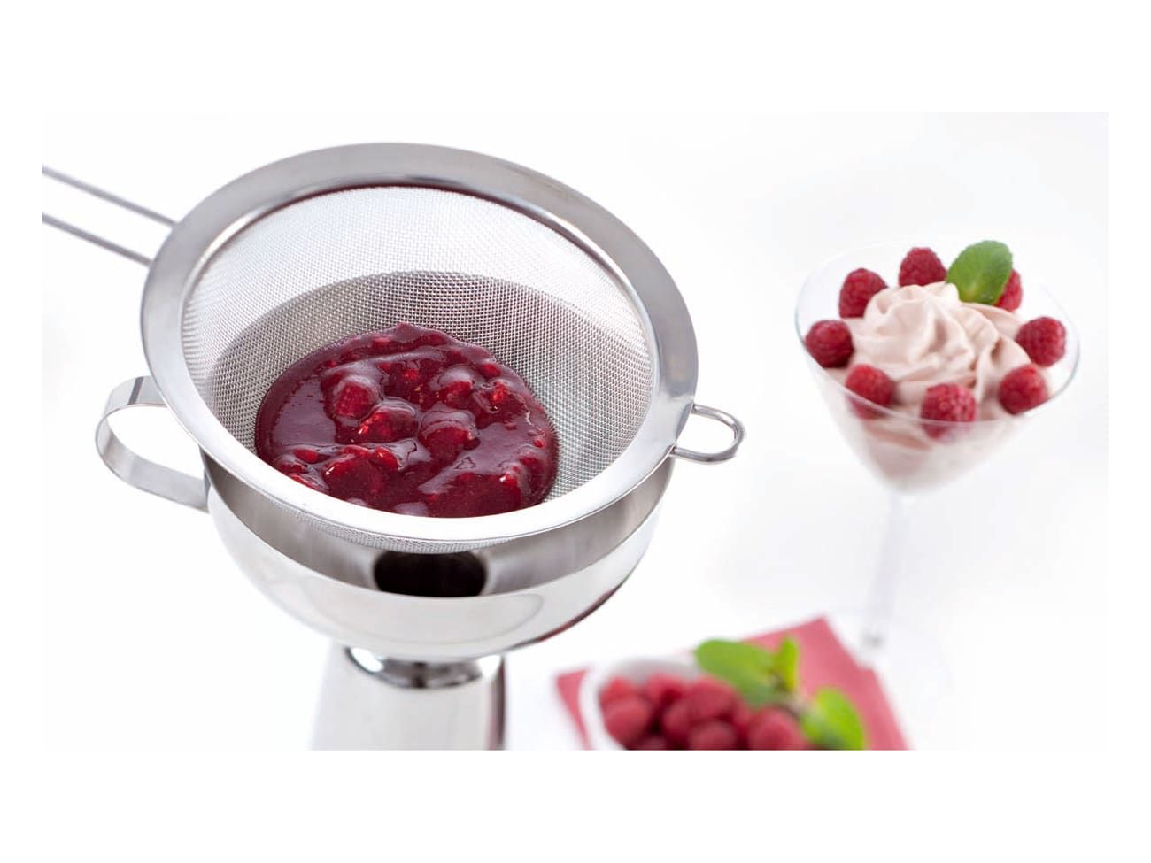 Entonnoir   tamis inox amovible - pour siphon - iSi