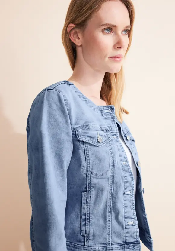 Hellblaue Jeansjacke - heavy bright bleach