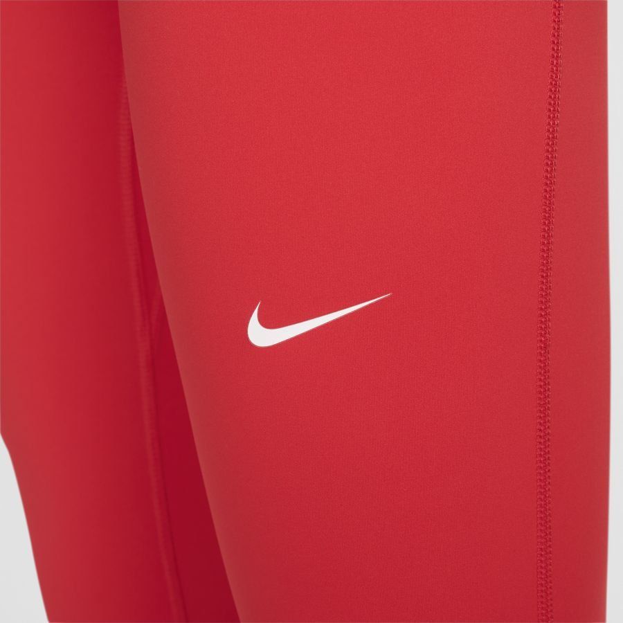 Nike Pro