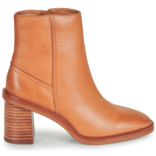 Aldo - FILLY - Camel
