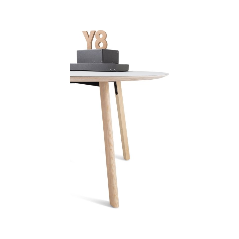 Modulor Tisch Y8 Holz Esche natur 10°