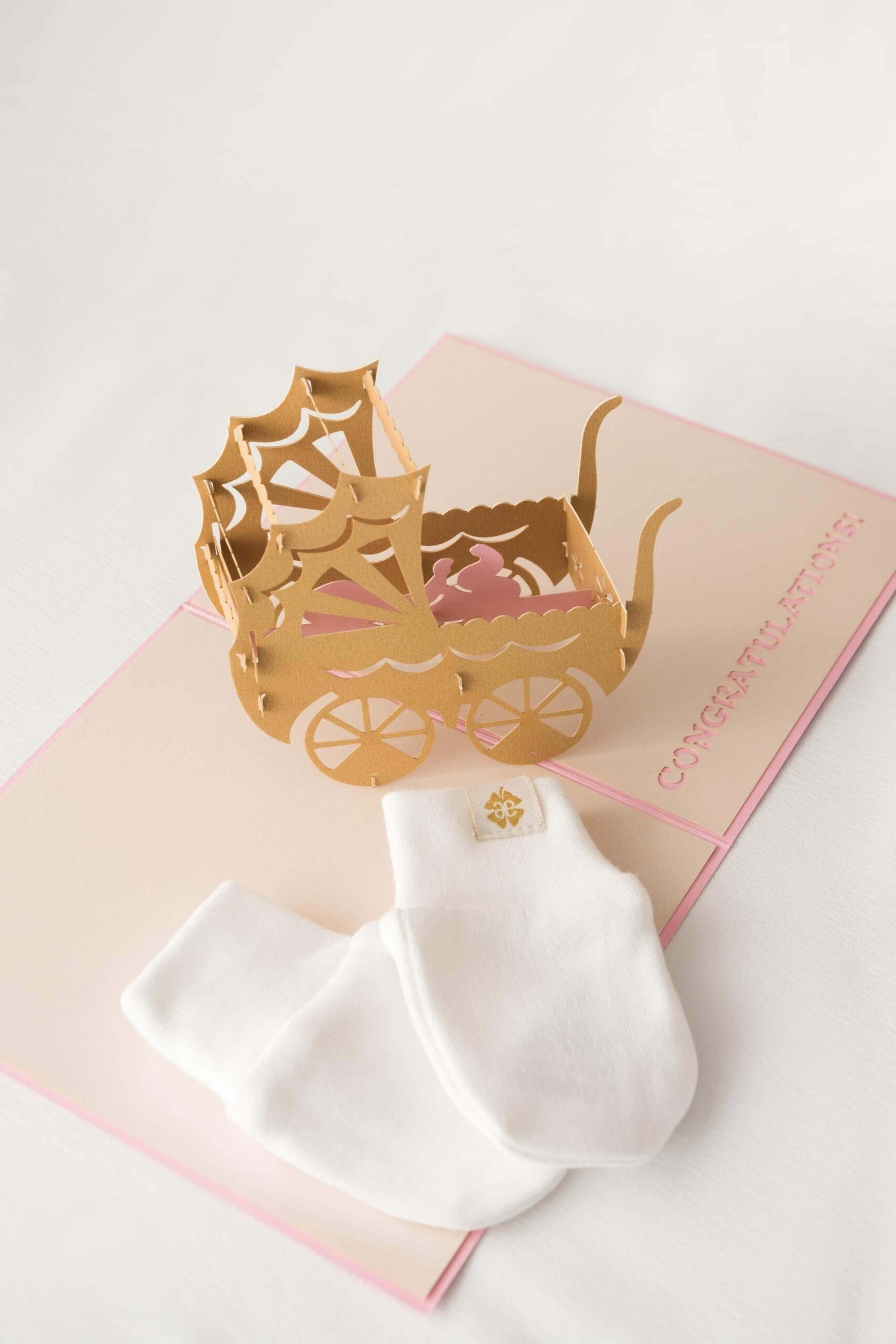 Buy GIFT BOX GIRL LARGE | Made of Organic Cotton