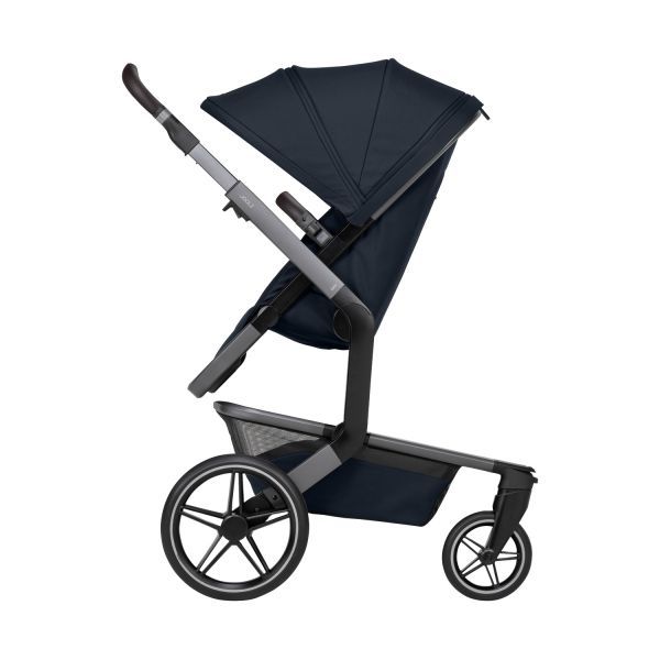 Joolz Day 5 Kinderwagen 2-in-1 - Navy Blue | Cybex Cloud T Plus Autostoeltje - Sepia Black | Cybex Base T - Black
