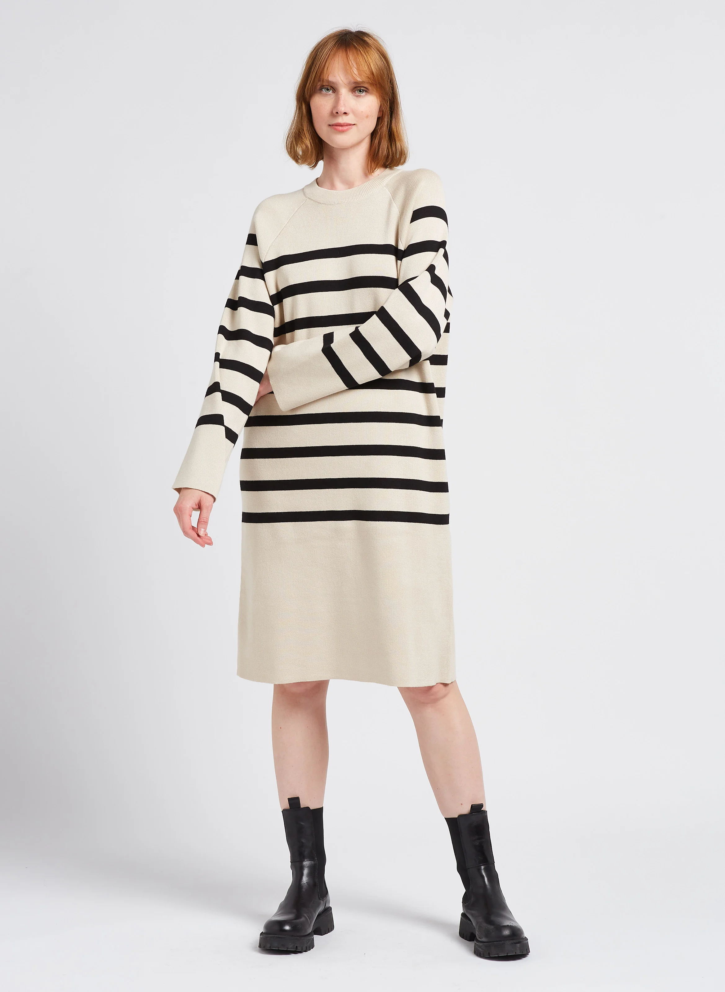 JESTER - Robe midi col rond à rayures| Beige