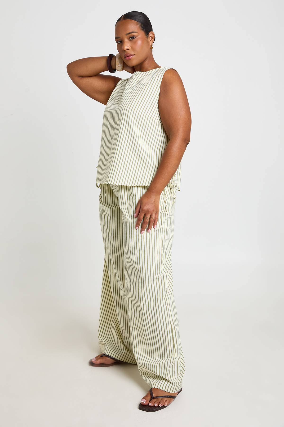 boohoo Pantalon Grande Taille À Rayures Avec Cordon De Serrage À La Taille