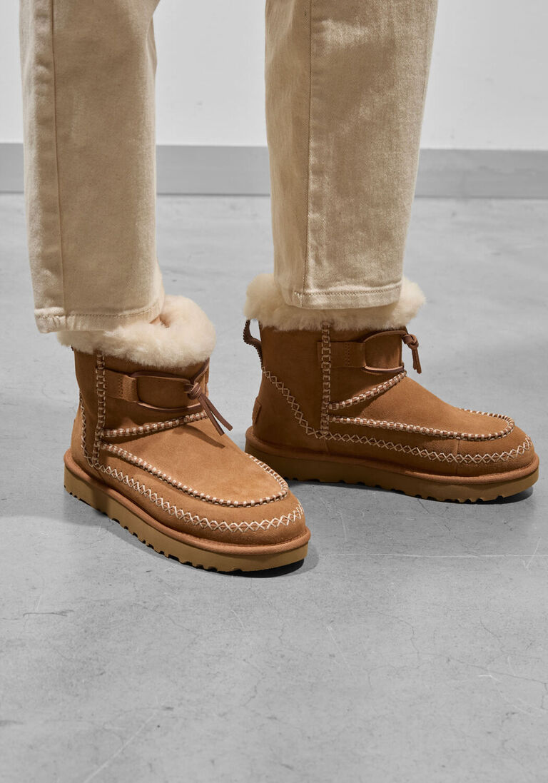 camel ugg vachtlaarzen classic mini alpine