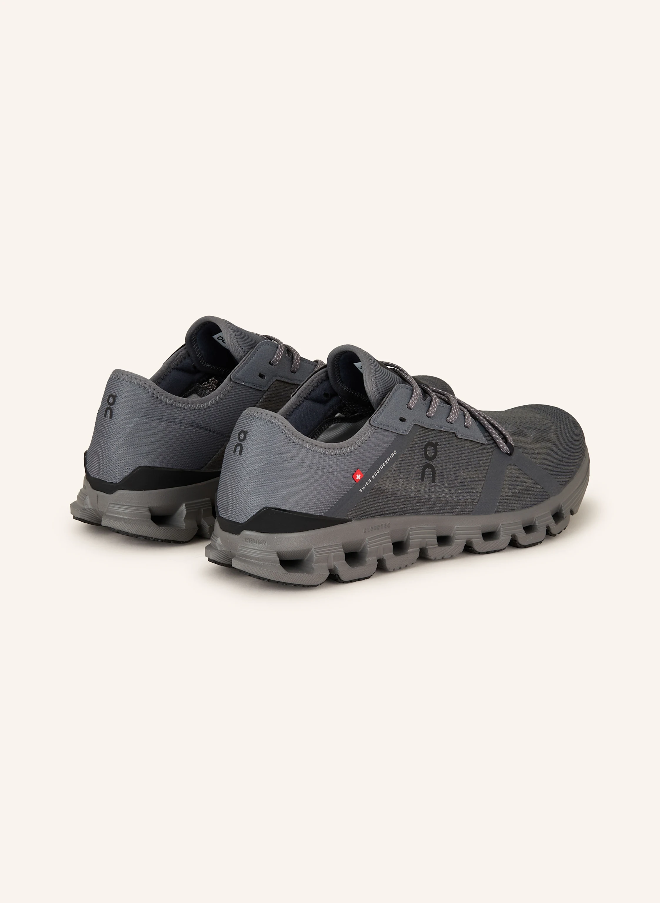 On Fitnessschuhe CLOUD X 4 AD
