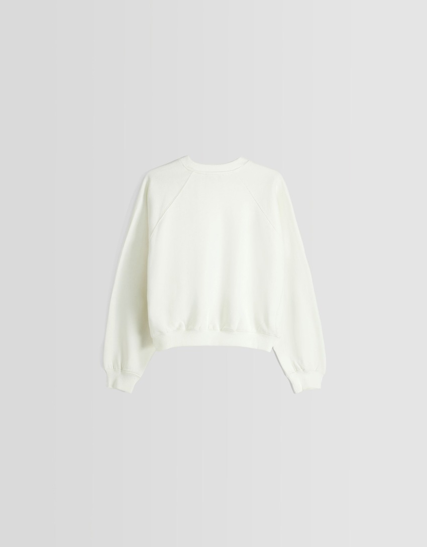 Moletom com mangas raglan