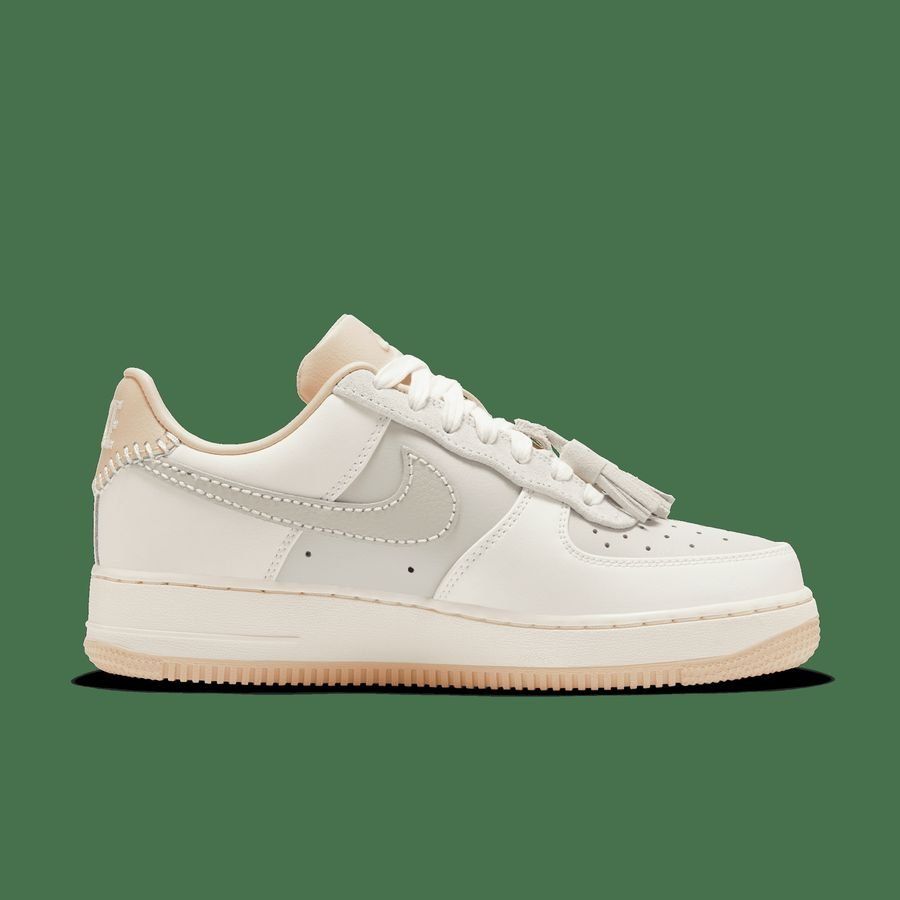 Nike Air Force 1 '07