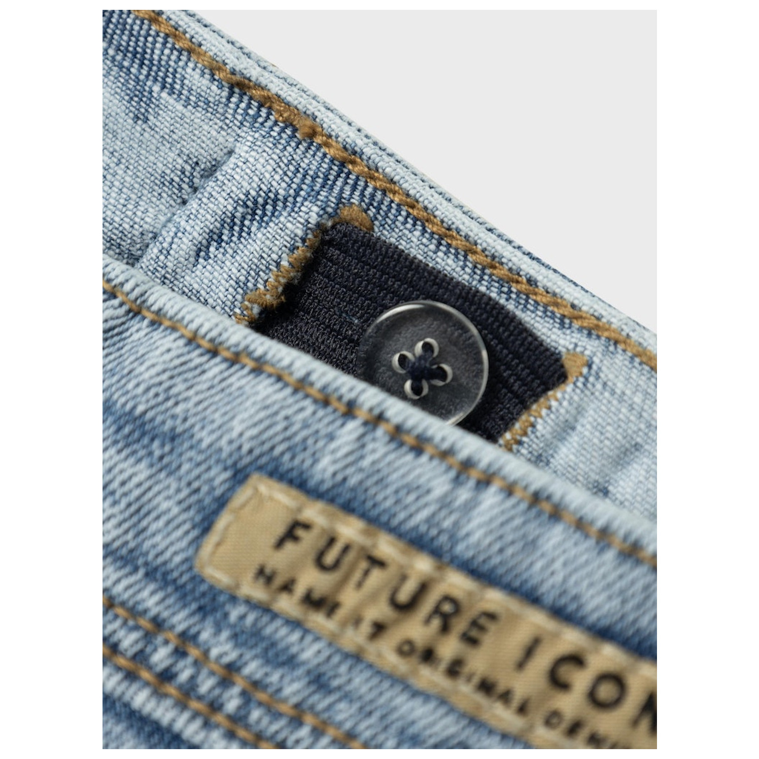 name it NKMRYAN STRAIGHT JEANS 2520-EL