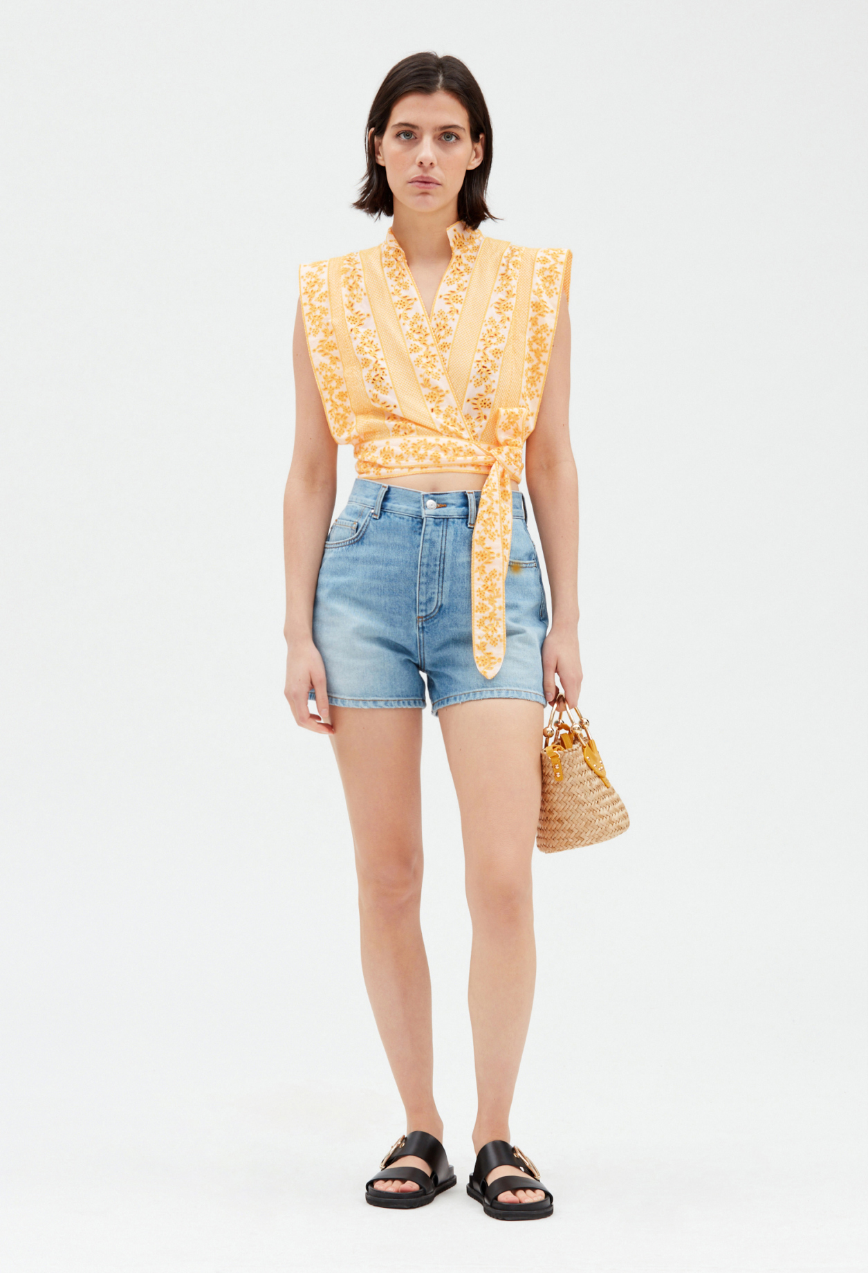 Top cache-c&oelig;ur broderies mimosa